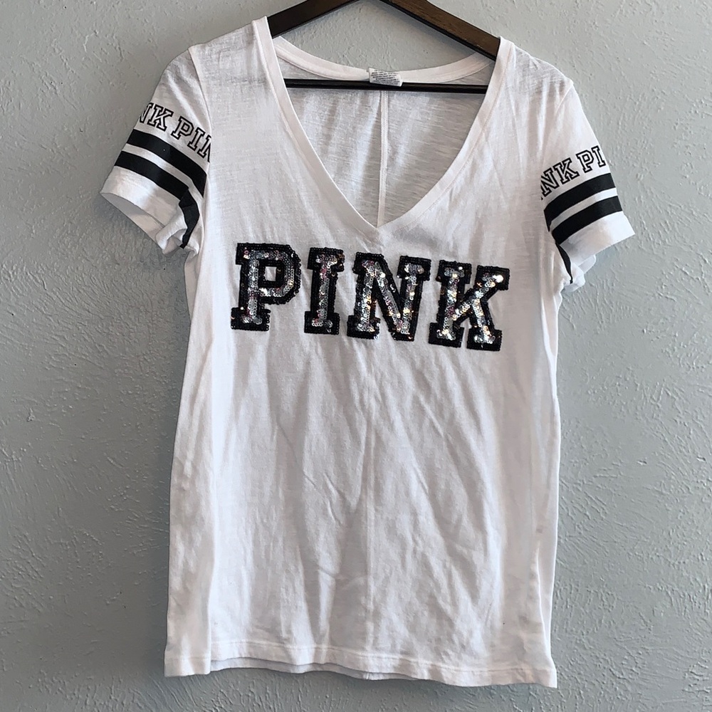 Vs shirt